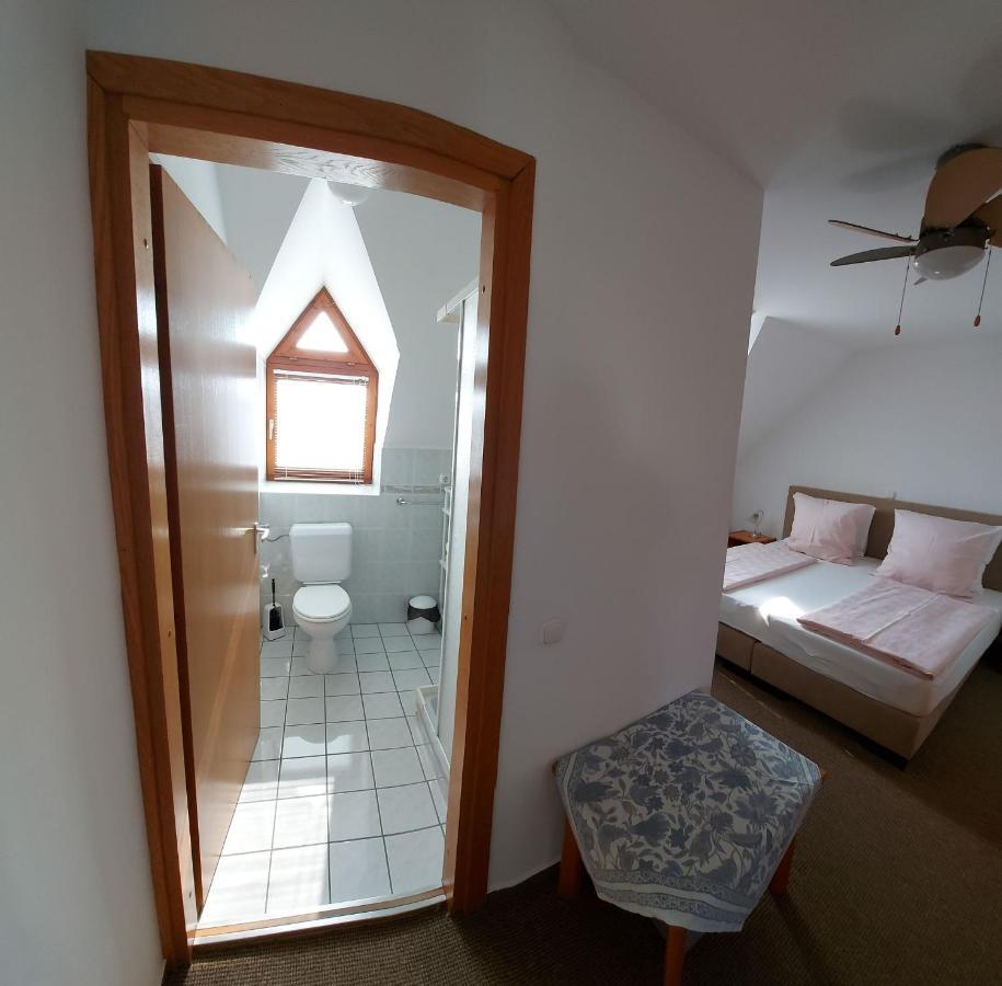 Emil Porta Otel Balatongyörök Dış mekan fotoğraf