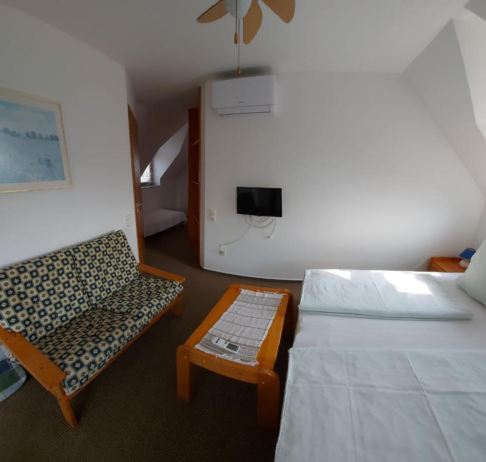 Emil Porta Otel Balatongyörök Dış mekan fotoğraf