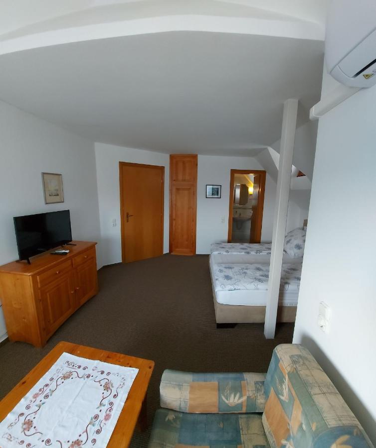 Emil Porta Otel Balatongyörök Dış mekan fotoğraf